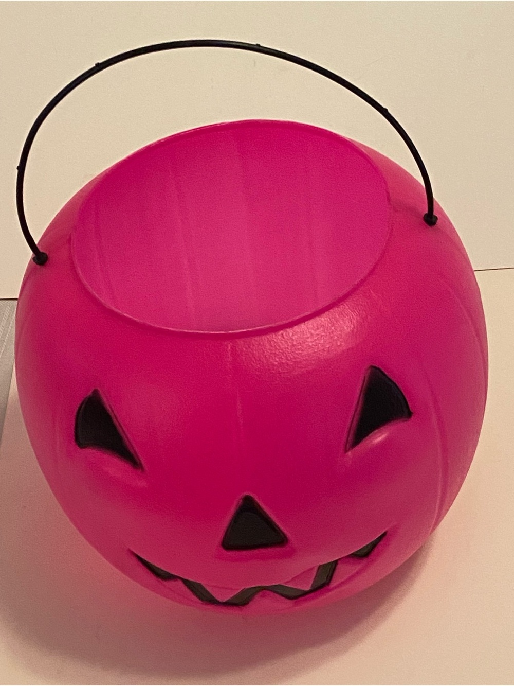 HALLOWEEN Blow Mold Pink Halloween Pumpkin Pail.